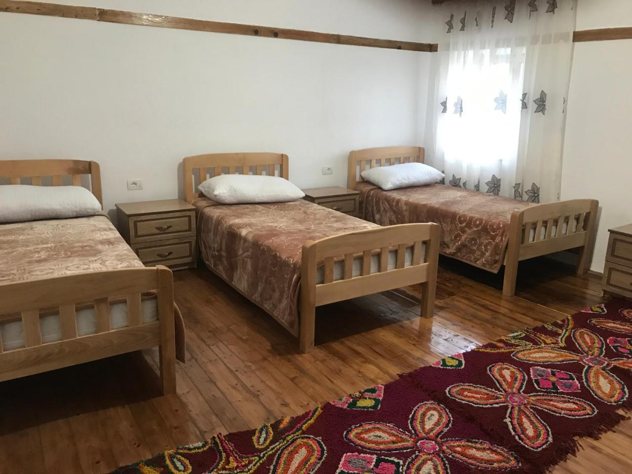 Guest House Sabriu Rabdisht Buitenkant foto