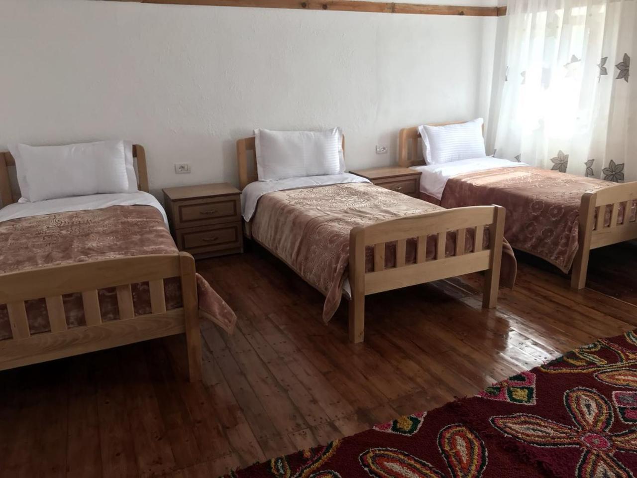 Guest House Sabriu Rabdisht Buitenkant foto